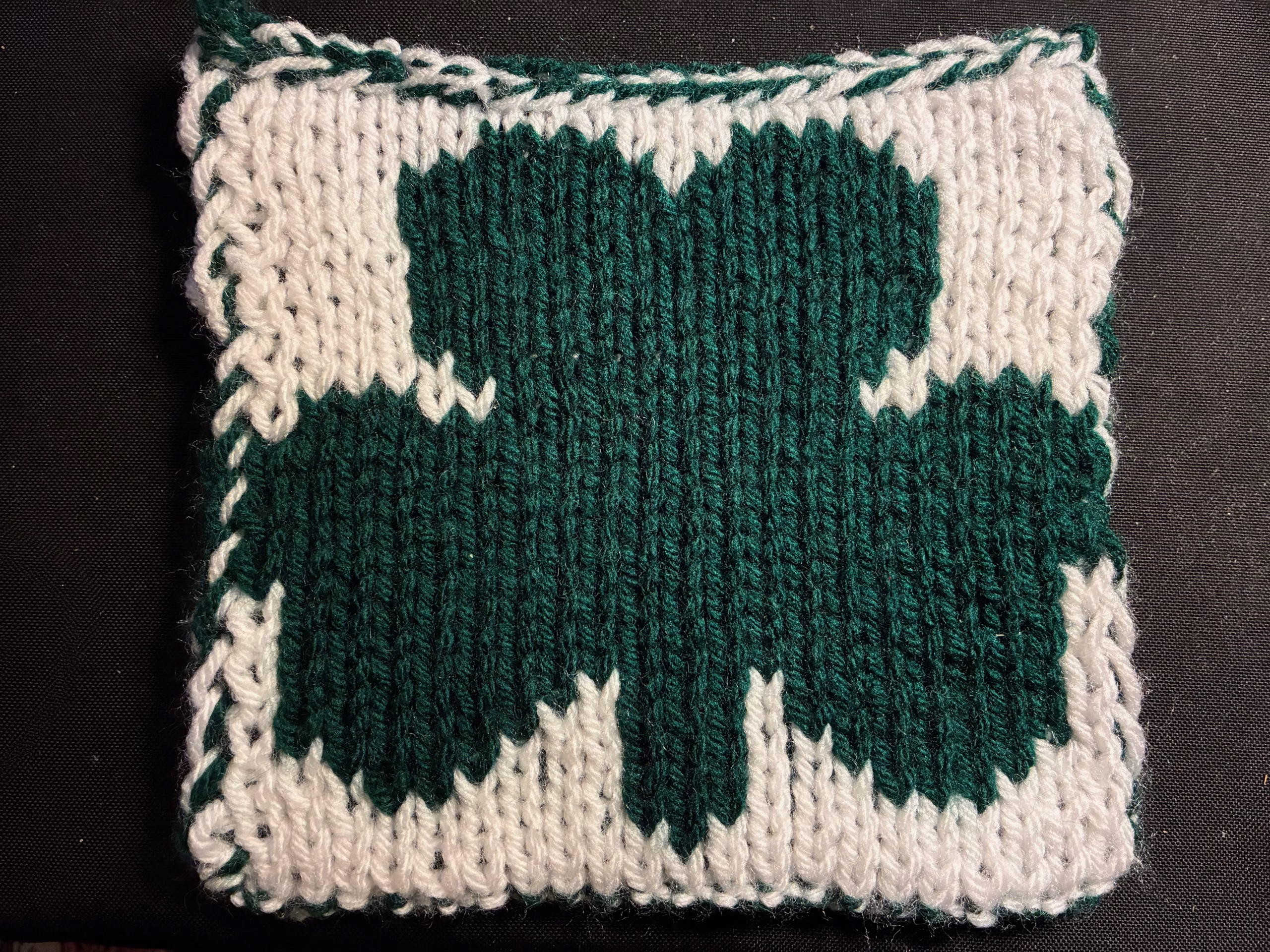 How to double knit a St. Patrick's Day Shamrock ...